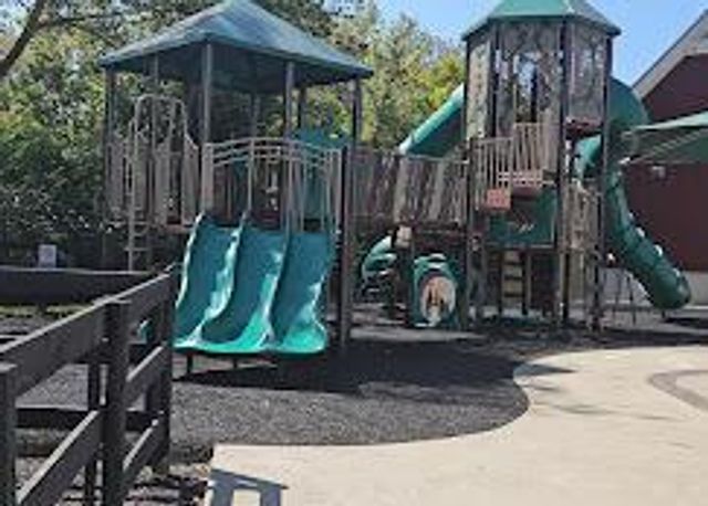 3191 Parkview Circle, Grove City, OH 43123