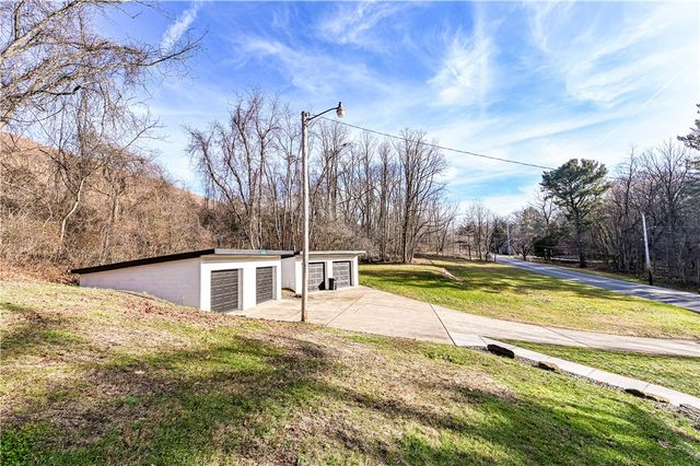 4263 State Route 136, Hempfield Twp, PA 15601