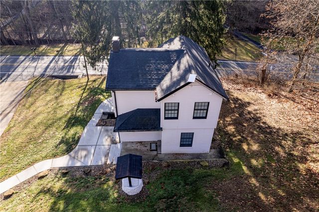 4263 State Route 136, Hempfield Twp, PA 15601