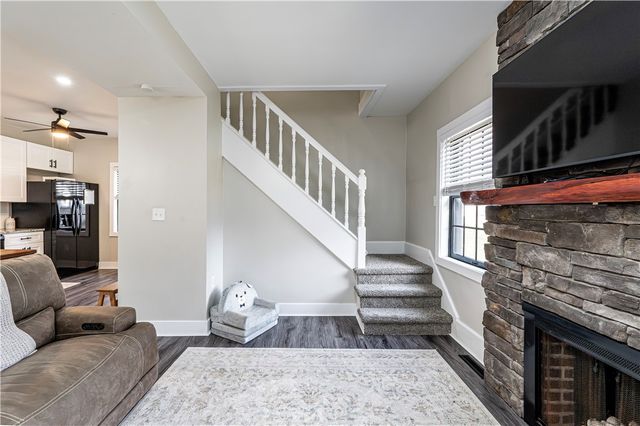 4263 State Route 136, Hempfield Twp, PA 15601