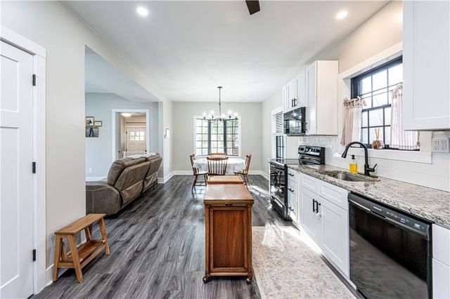 4263 State Route 136, Hempfield Twp, PA 15601