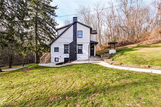 4263 State Route 136, Hempfield Twp, PA 15601