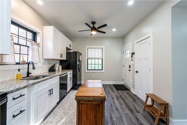 4263 State Route 136, Hempfield Twp, PA 15601