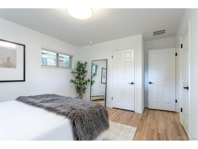1532 S Grape St, Denver, CO 80222