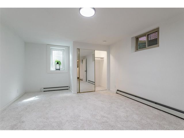 1532 S Grape St, Denver, CO 80222