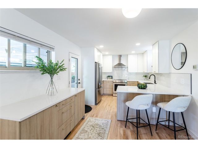1532 S Grape St, Denver, CO 80222