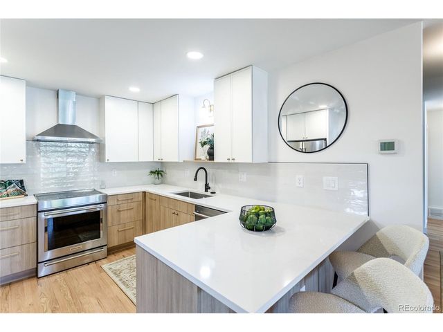 1532 S Grape St, Denver, CO 80222