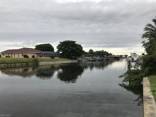 1726 SE 10th PL, Cape Coral, FL 33990