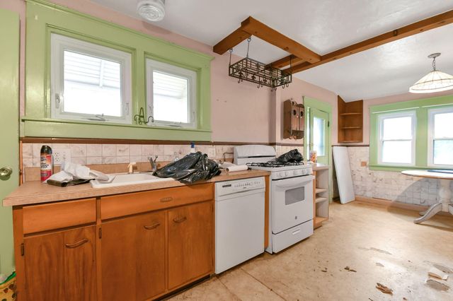 267 S Main Street, Pataskala, OH 43062