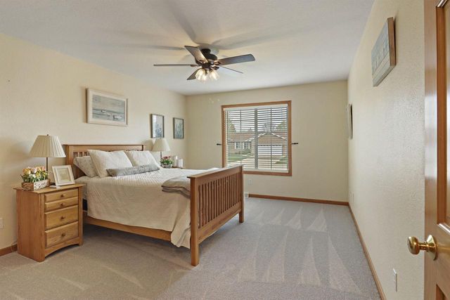 8560 37th AVENUE, Kenosha, WI 53142