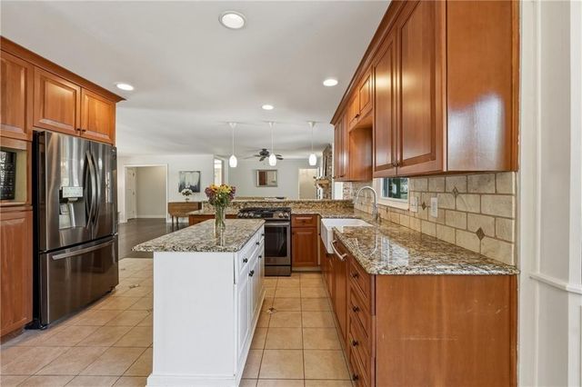 3740 Doroco Drive, Atlanta, GA 30340