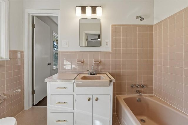 3740 Doroco Drive, Atlanta, GA 30340