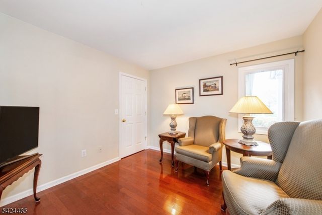 24 Clubhouse Rd, Hardyston Twp., NJ 07419