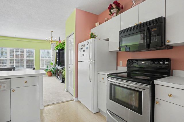 3955 Gladiola Ct Unit 202, Myrtle Beach, SC 29588