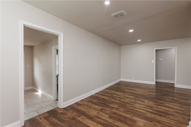 434 Dixon Dr, Corpus Christi, TX 78408