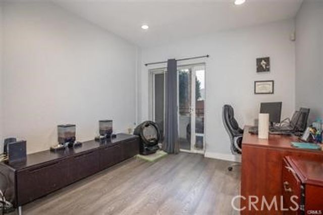 838 Pine, Long Beach, CA 90813