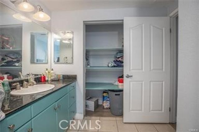 838 Pine, Long Beach, CA 90813