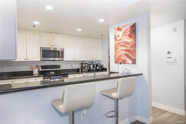 838 Pine, Long Beach, CA 90813