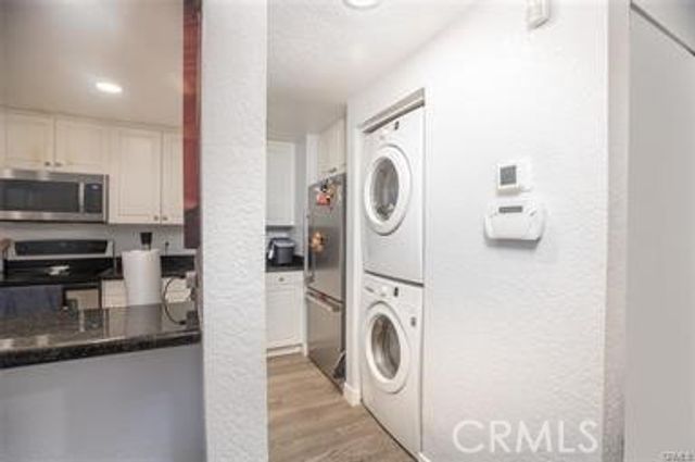 838 Pine, Long Beach, CA 90813