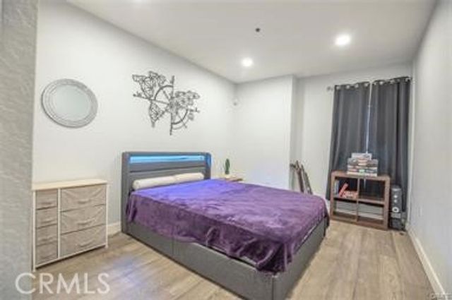 838 Pine, Long Beach, CA 90813
