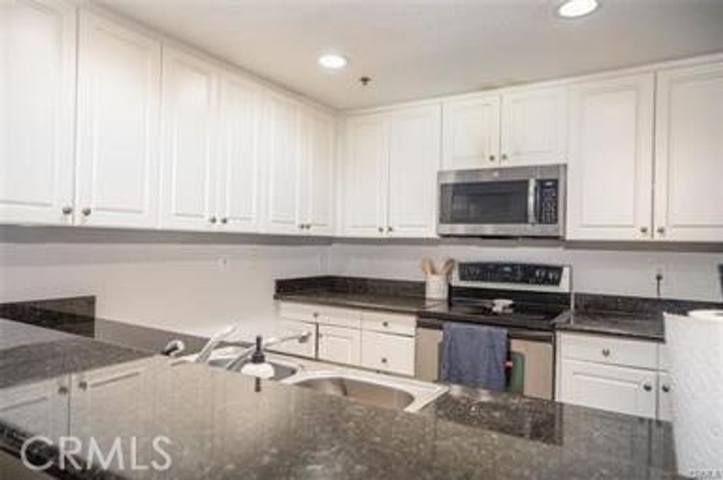 838 Pine, Long Beach, CA 90813 — photo 3