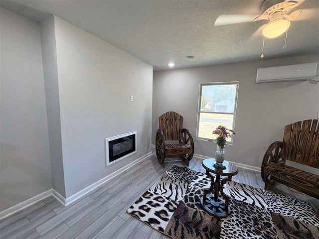 303 N 8th st, Comanche, OK 73529