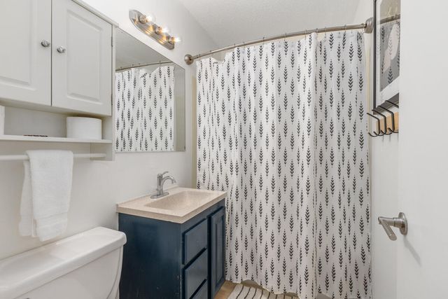 707 N Maple Street, Saugatuck, MI 49453