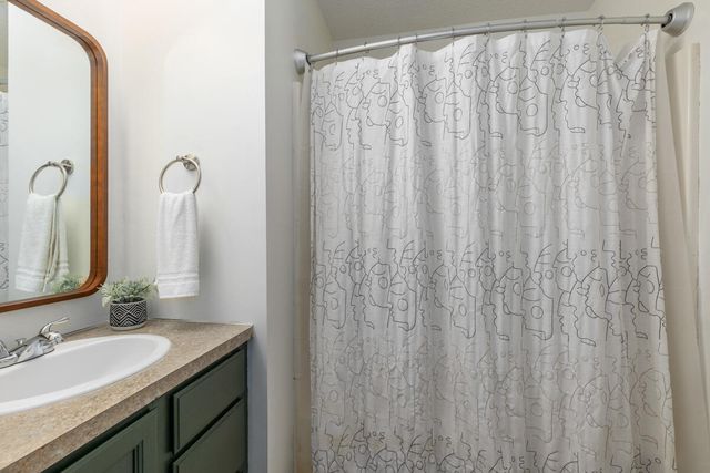 707 N Maple Street, Saugatuck, MI 49453