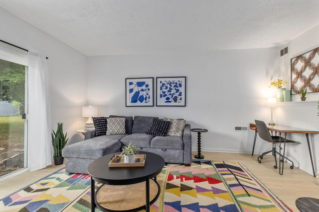 707 N Maple Street, Saugatuck, MI 49453