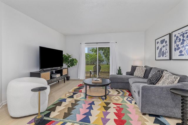 707 N Maple Street, Saugatuck, MI 49453