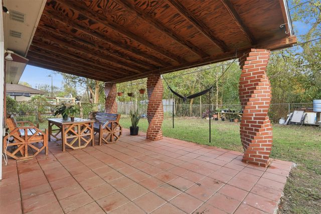 2706 Sweetgum Street, Pasadena, TX 77502