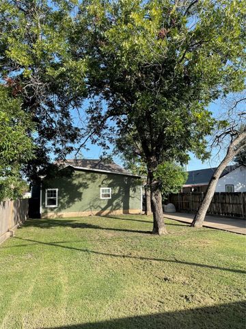 1719 Cleveland Avenue, Waco, TX 76706