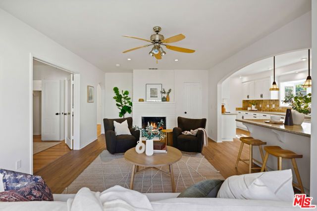 6506 Colbath Avenue, Los Angeles, CA 91401