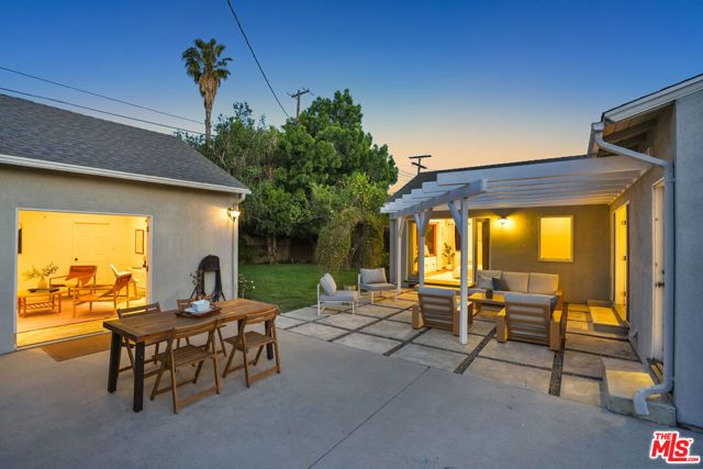 6506 Colbath Avenue, Los Angeles, CA 91401