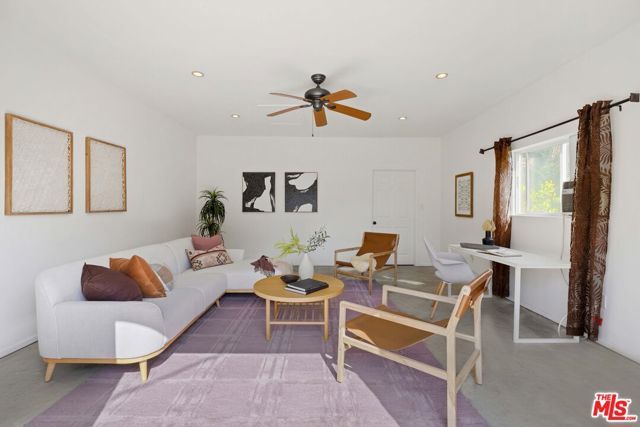 6506 Colbath Avenue, Los Angeles, CA 91401