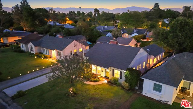 6506 Colbath Avenue, Los Angeles, CA 91401