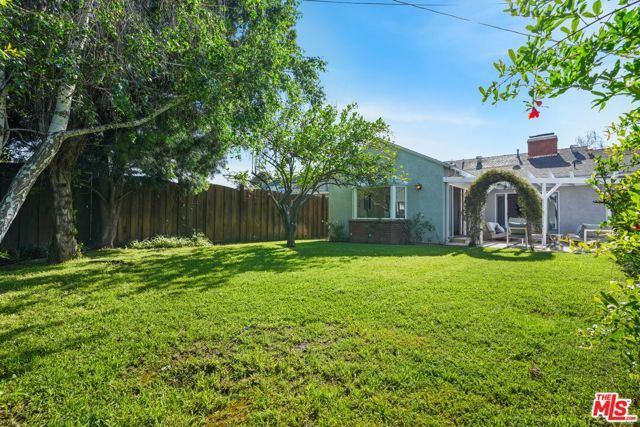 6506 Colbath Avenue, Los Angeles, CA 91401