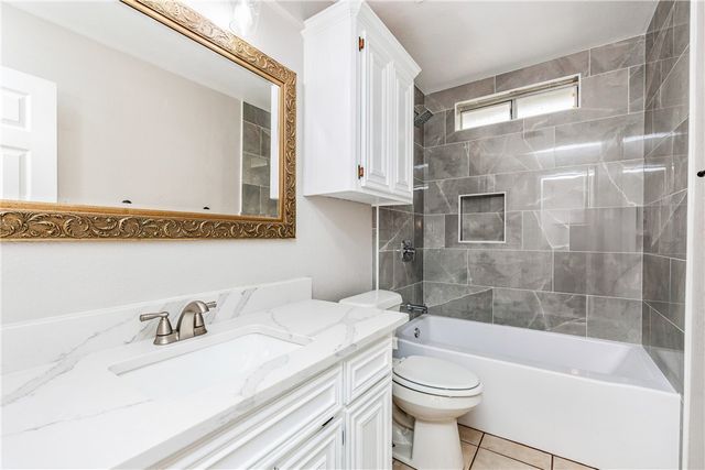 1129 Cicero Wood, Robstown, TX 78380