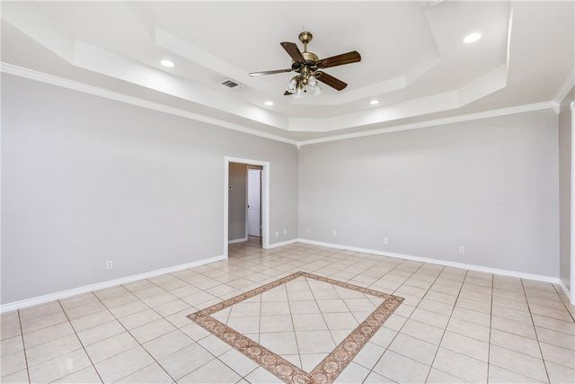 1129 Cicero Wood, Robstown, TX 78380