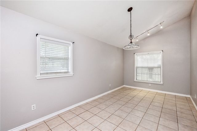 1129 Cicero Wood, Robstown, TX 78380