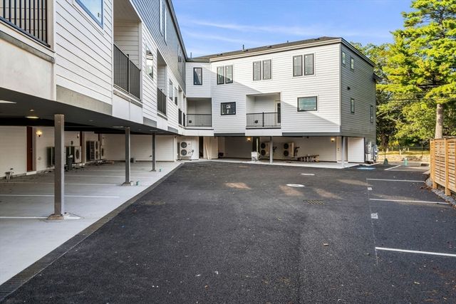 6 Elm Street 6, Newton, MA 02465