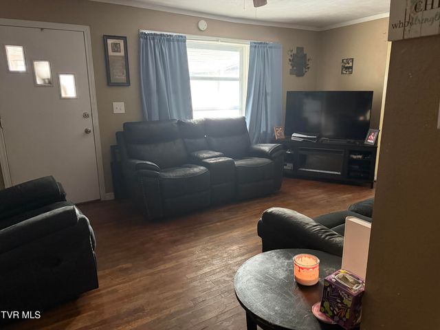 3005 Long Hollow Road, Cleveland, VA 24225