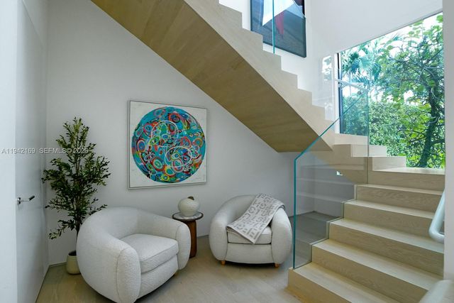 33 E Dilido Dr, Miami Beach, FL 33139