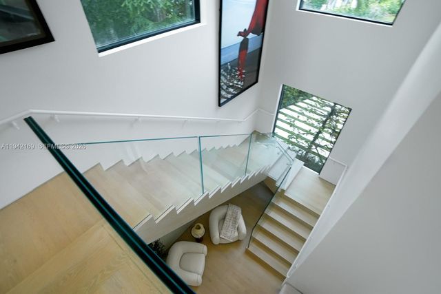 33 E Dilido Dr, Miami Beach, FL 33139