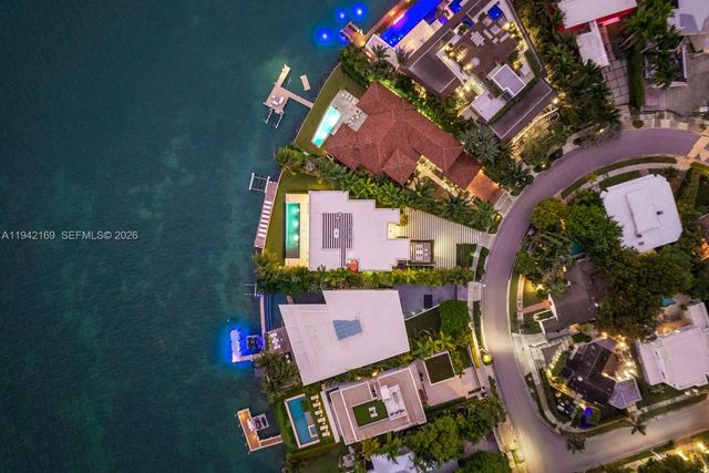 33 E Dilido Dr, Miami Beach, FL 33139