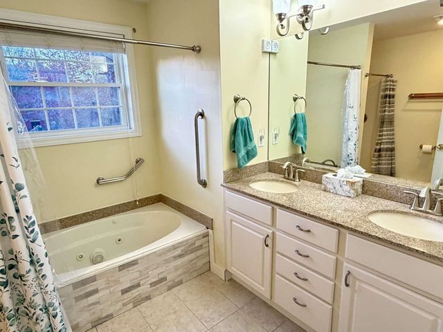 314 Mammoth Road, Londonderry, NH 03053