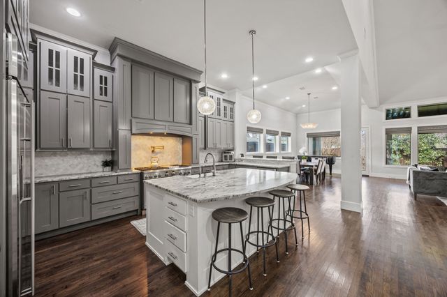 3932 Frontier Lane, Dallas, TX 75214