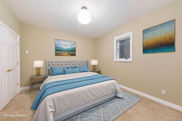 38 Stone Hill Drive S, Manhasset, NY 11030