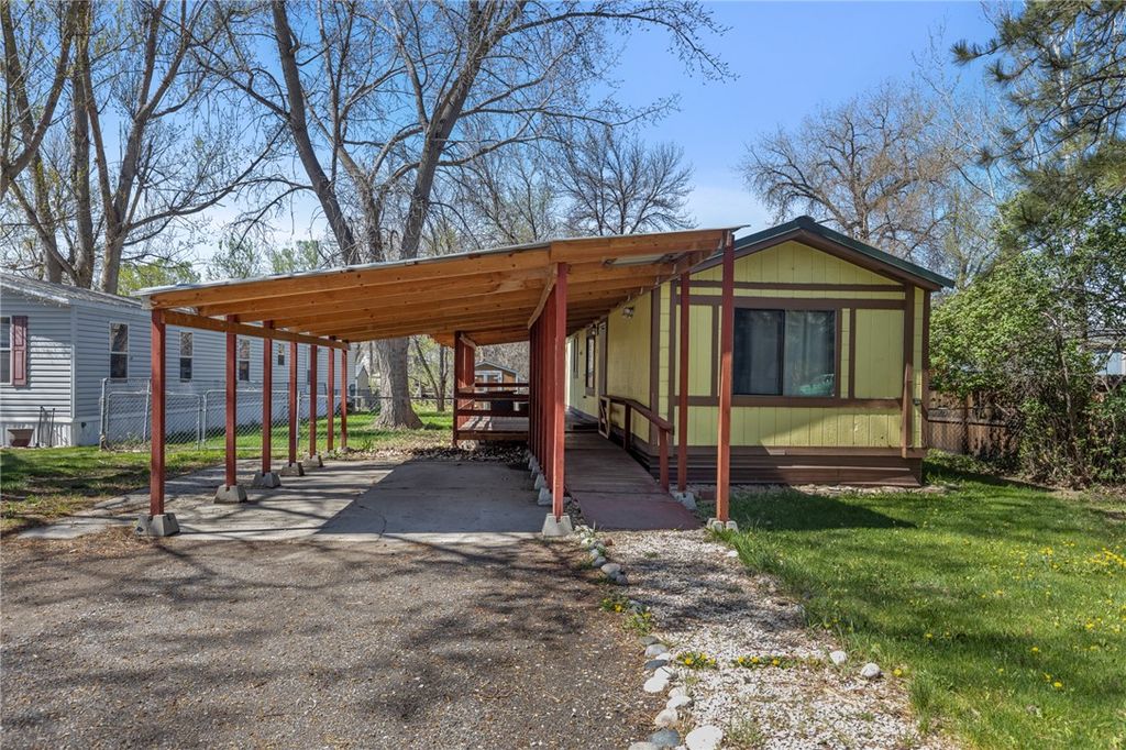2616 Old Hardin Road 27, Billings, MT 59101