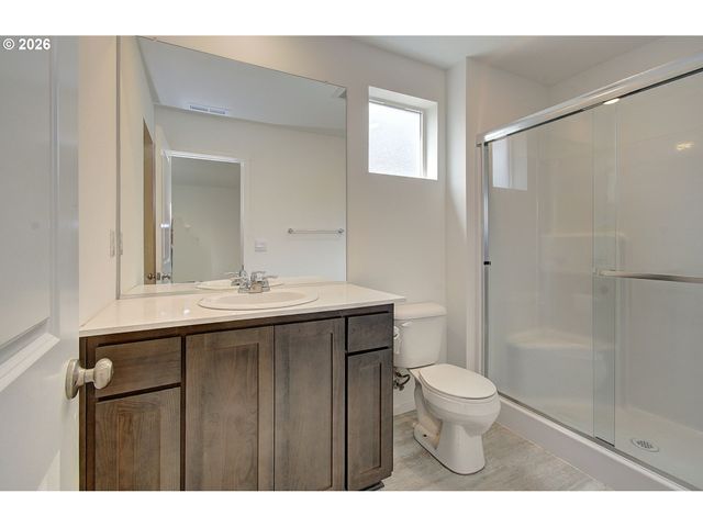 6813 Ne 121ST St, Vancouver, WA 98686